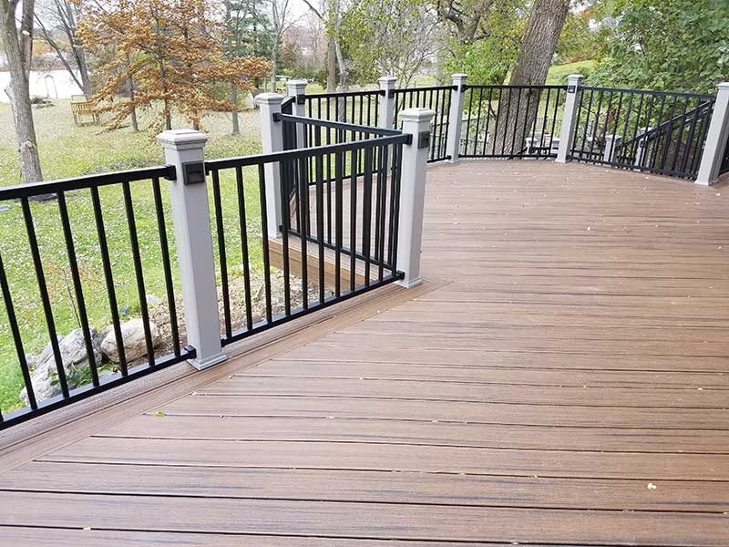 Deck Railings & Privacy Walls From Miles Bradley Expert Deck Builders