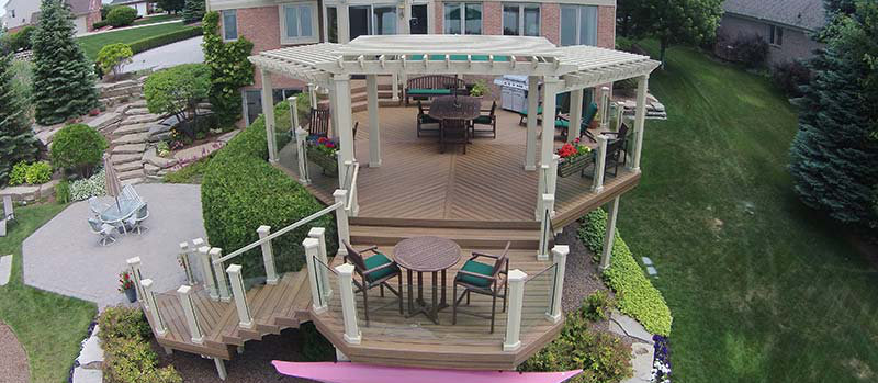 Schedule Your Composite Deck This Fall